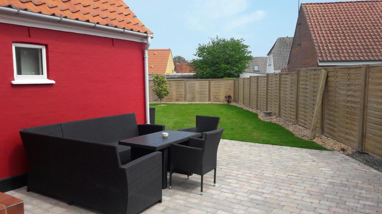 140m2 In *
